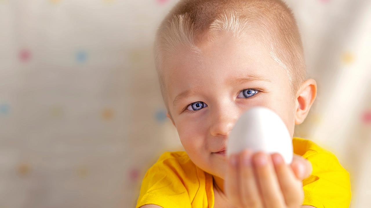 Οι τροφικές αλλεργίες στα μωρά συνδέονται με αναπνευστικά προβλήματα στην ενήλικο ζωή [μελέτη]