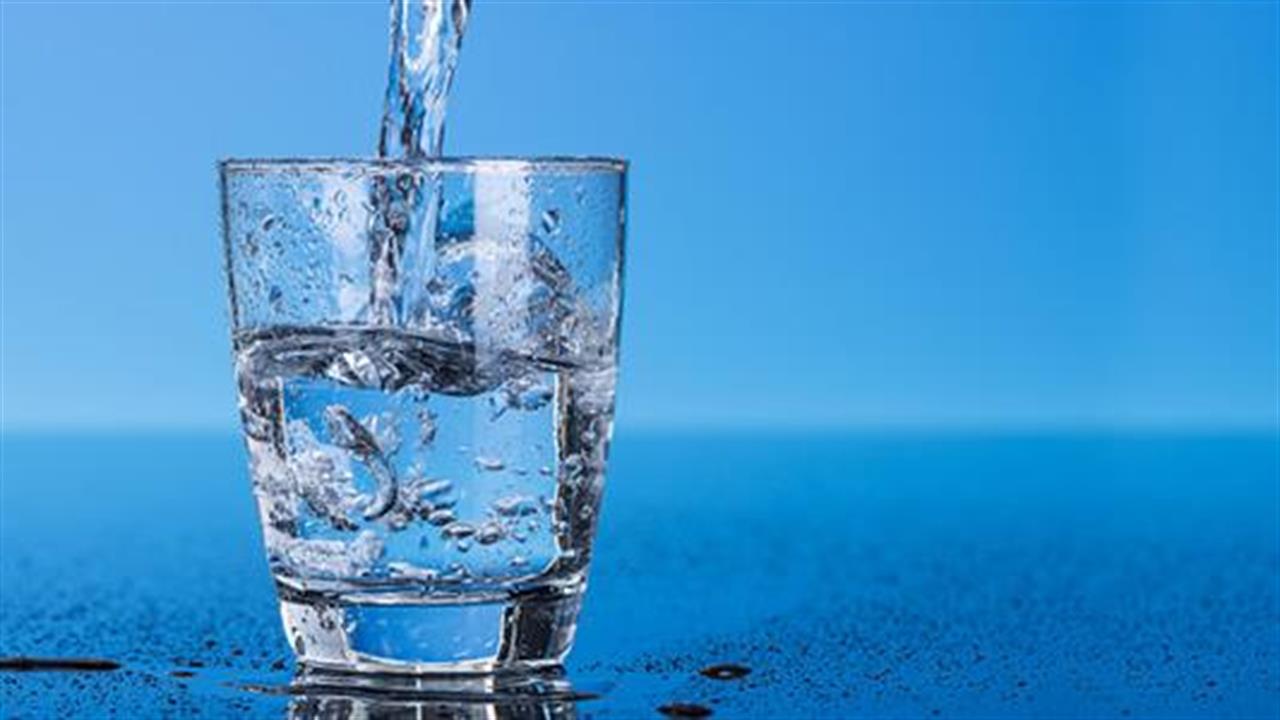 Αστικός μύθος τα 8 ποτήρια νερό την ημέρα