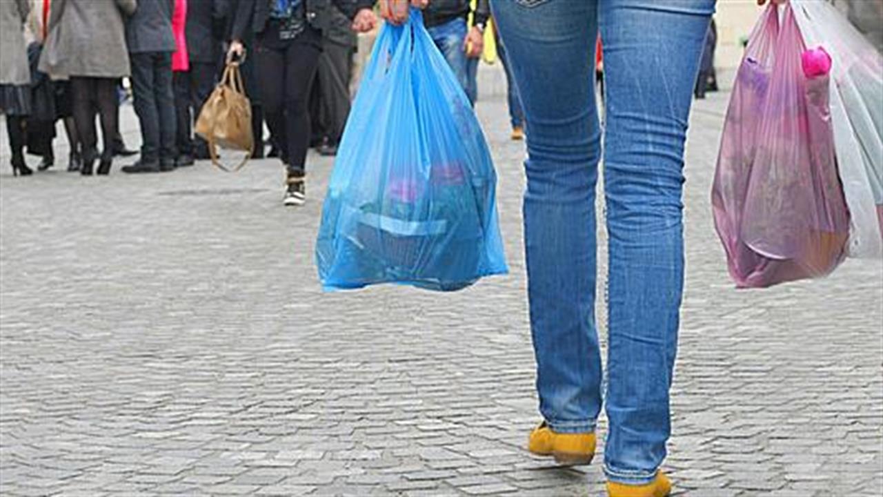 Πλαστικές σακούλες: Σχέδιο για δραστικό περιορισμό τους από τις Βρυξέλλες