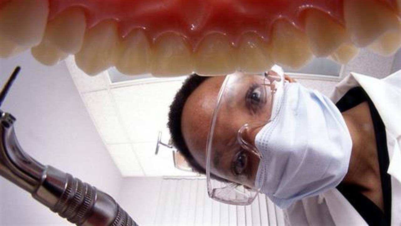 Η απώλεια δοντιών συνδέεται με ψυχική και σωματική εξασθένηση