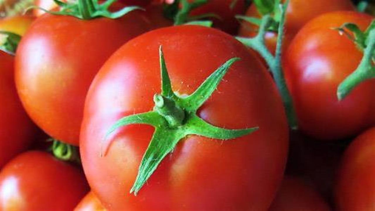 Η ντομάτα πυροδοτεί τον πόνο στην ουρική αρθρίτιδα