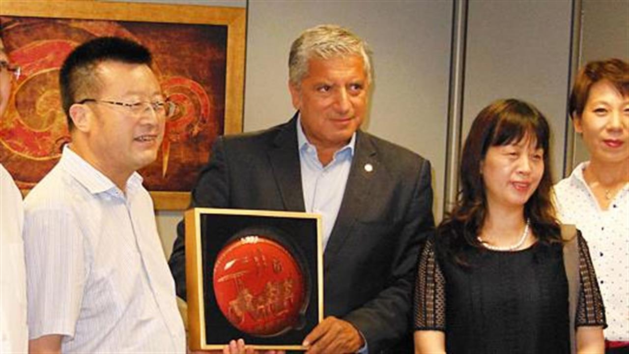Τον ΙΣΑ επισκέφθηκε αντιπροσωπεία του Κινέζικου Οργανισμού Τροφίμων και Φαρμάκων