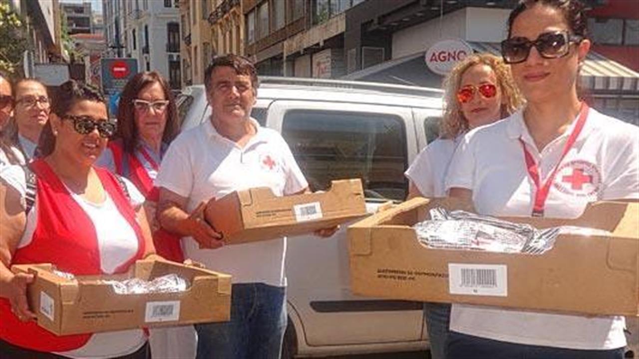 Ο Ελληνικός Ερυθρός Σταυρός διένειμε τρόφιμα σε εκατοντάδες ευάλωτες ελληνικές οικογένειες της Θεσσαλονίκης