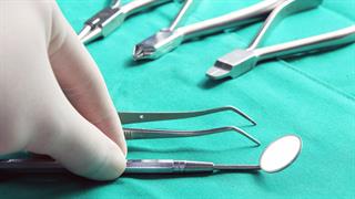 Γαλλία: Οδοντίατρος δεν αποστείρωνε τα εργαλεία του - 1.000 πελάτες ''τρέχουν'' για τεστ ηπατίτιδας και AIDS