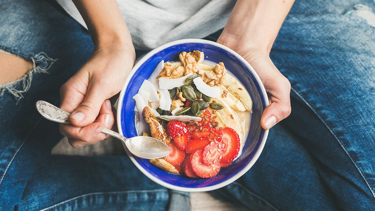 Κατανάλωση φαγητού πριν τις 8: 30 το πρωί θα μπορούσε να μειώνει τους παράγοντες κινδύνου για διαβήτη