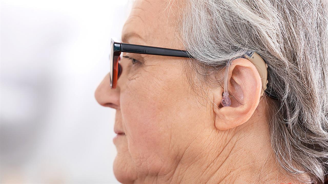 Συνδυασμός απώλειας όρασης και ακοής αυξάνει τον κίνδυνο για άνοια