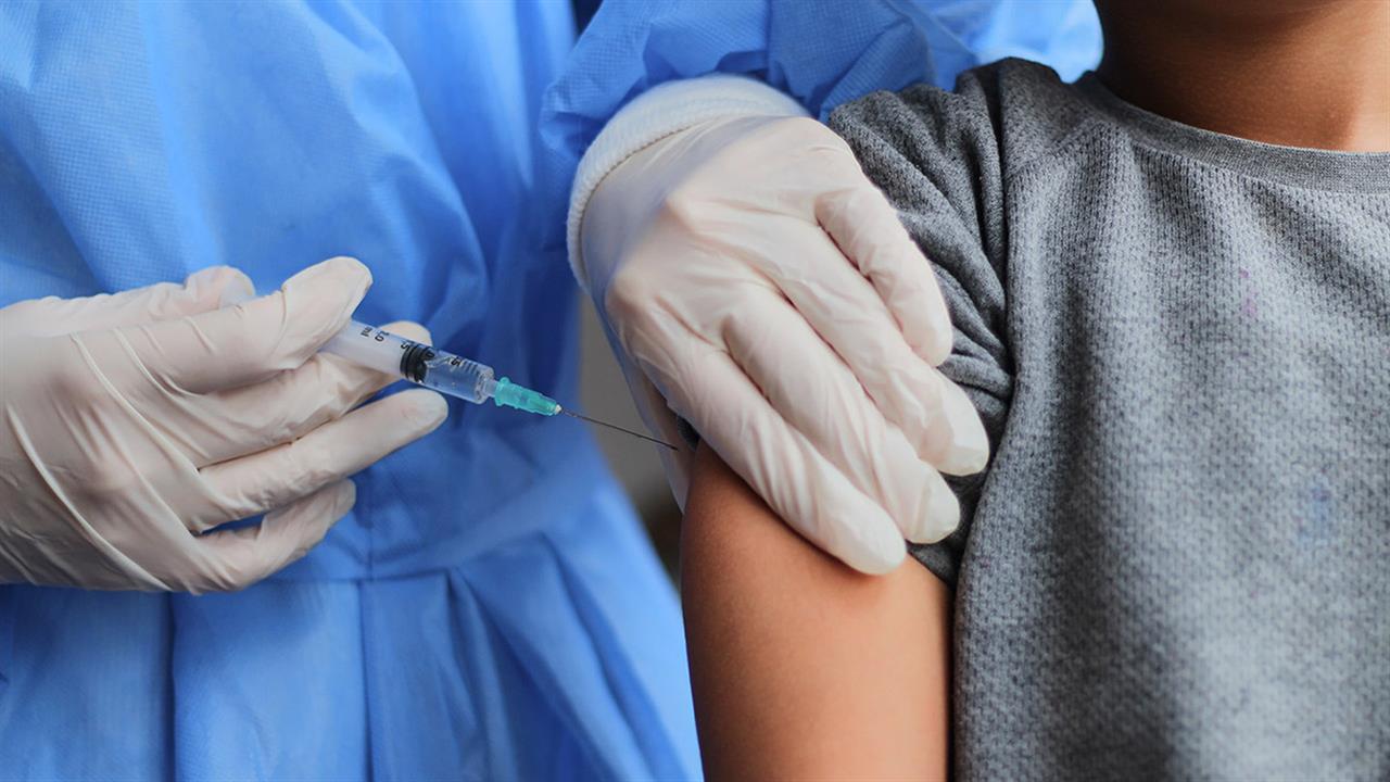 ΕΜΑ: Ξεκίνησε την αξιολόγηση εμβολιασμού κατά της CoViD παιδιών 5 έως 11 ετών
