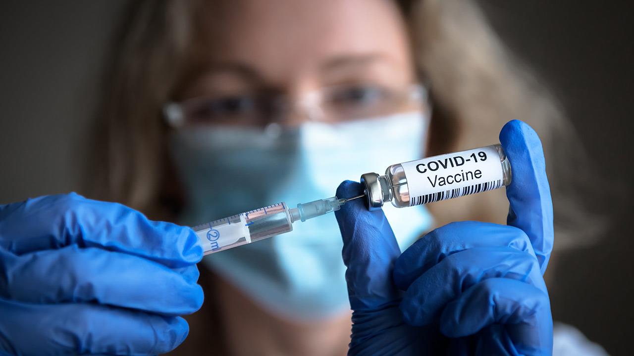 CDC: Μπορεί να χρειαστεί 4η δόση εμβολίου σε ανοσοκατεσταλμένους