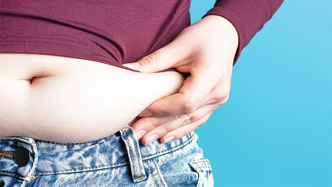 Επίπεδη κοιλιά: 12 αποτελεσματικές συμβουλές για να διώξεις το λίπος από την κοιλιά