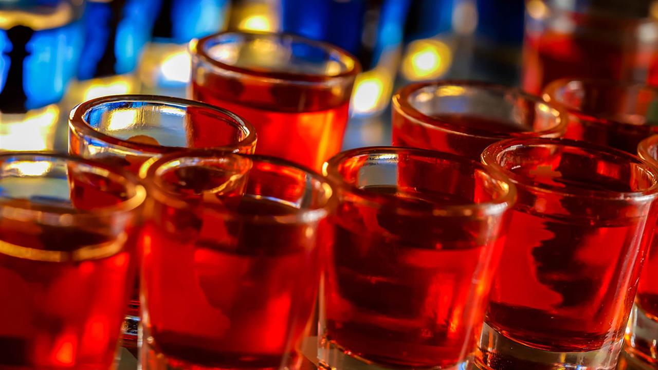 Έρευνα: Οποιαδήποτε ποσότητα αλκοόλ μπορεί να βλάψει την καρδιά