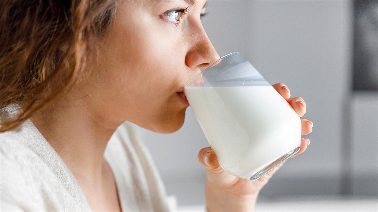 Νερό και γάλα είναι τα καλύτερα οχήματα για την απορρόφηση της βιταμίνης D