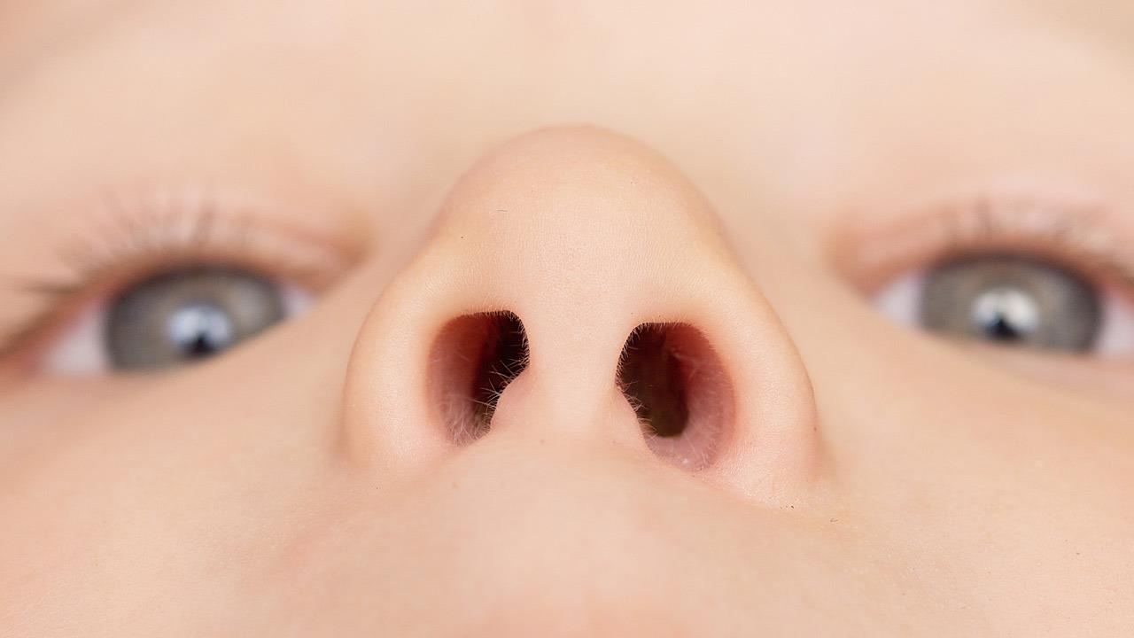 Η μύτη των παιδιών αντιστέκεται καλύτερα στον κορωνοϊό