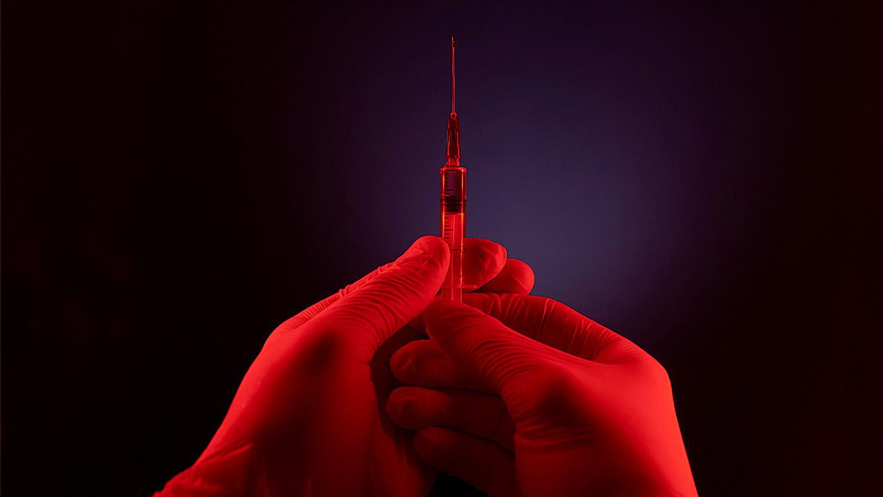 Η BioNTech σχεδιάζει την παράδοση των προσαρμοσμένων εμβολίων από τον Οκτώβριο