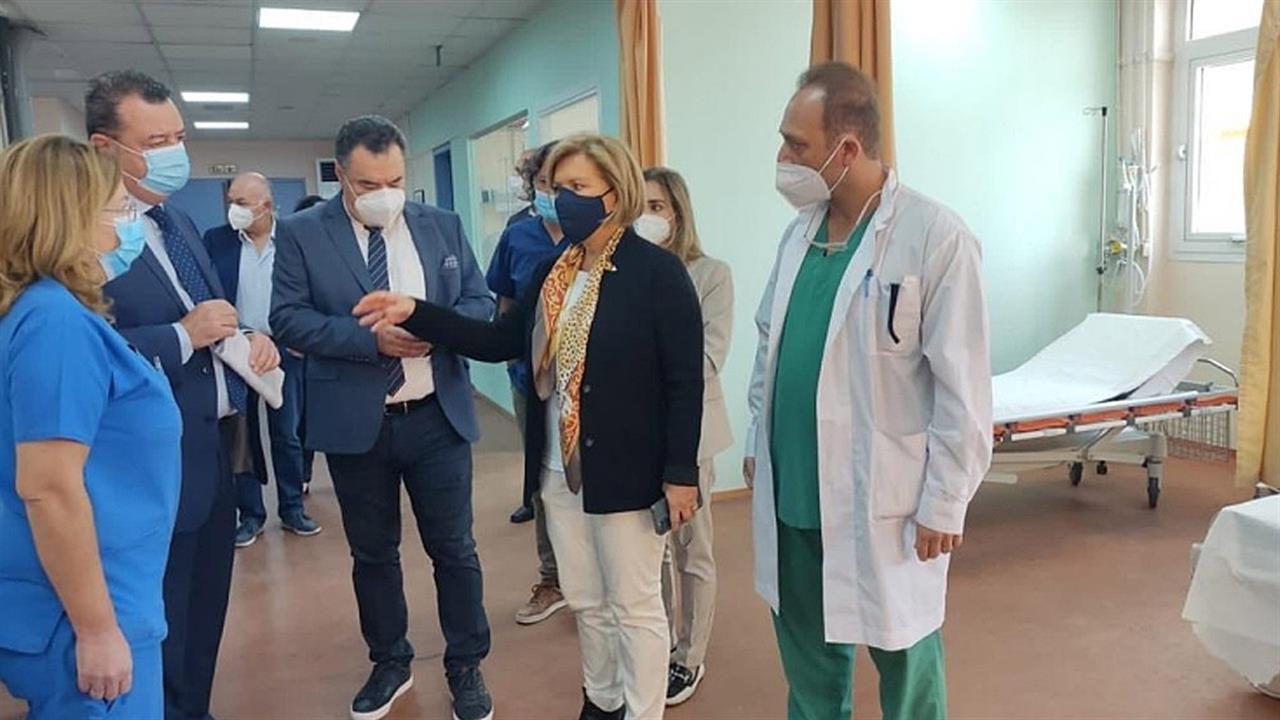Επίσκεψη Μίνας Γκάγκα στο Γενικό Νοσοκομείο Μυτιλήνης
