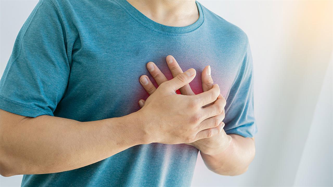 Πόνος στο θώρακα και δύσπνοια συνδέονται με μακροπρόθεσμο κίνδυνο καρδιακών παθήσεων