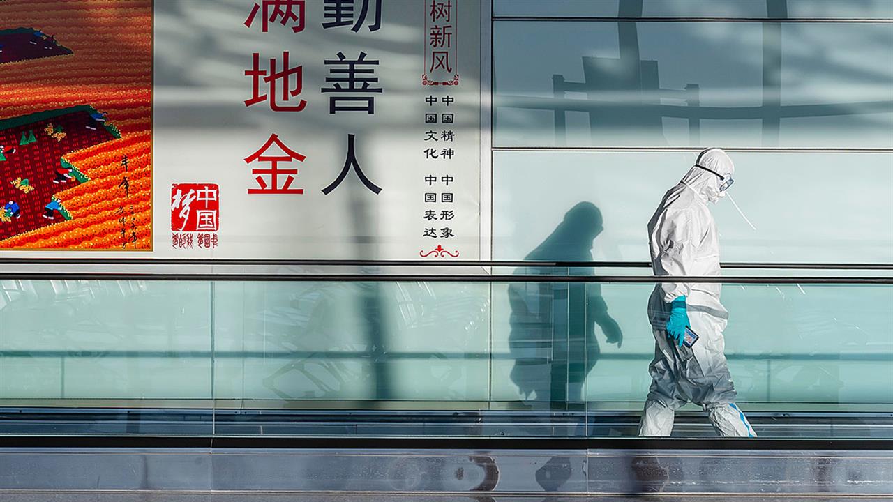 Ξεμένει από φάρμακα το Πεκίνο: Πρώτο μεγάλο κύμα κορωνοϊού