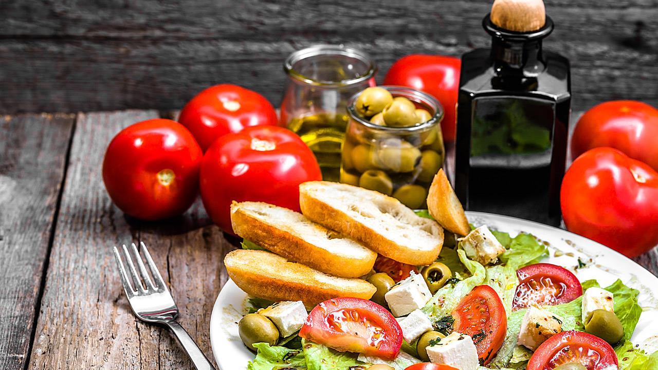 Η μεσογειακή διατροφή συνδέεται με χαμηλότερο κίνδυνο προεκλαμψίας  [μελέτη]