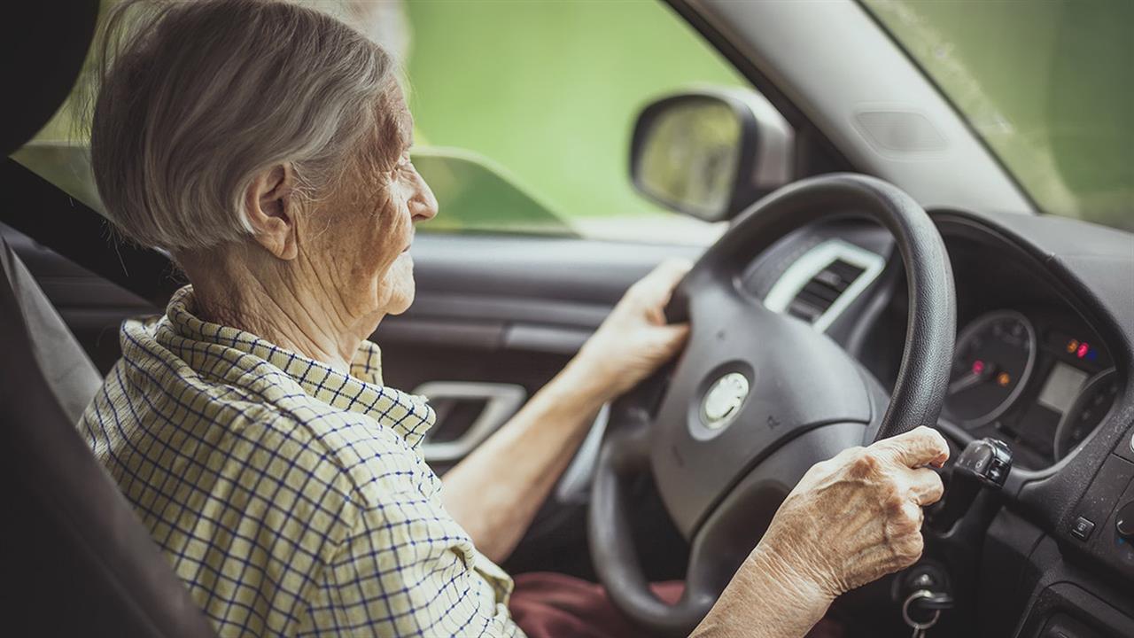 Δεν σταματούν την οδήγηση οι ηλικιωμένοι με ήπια νοητική διαταραχή
