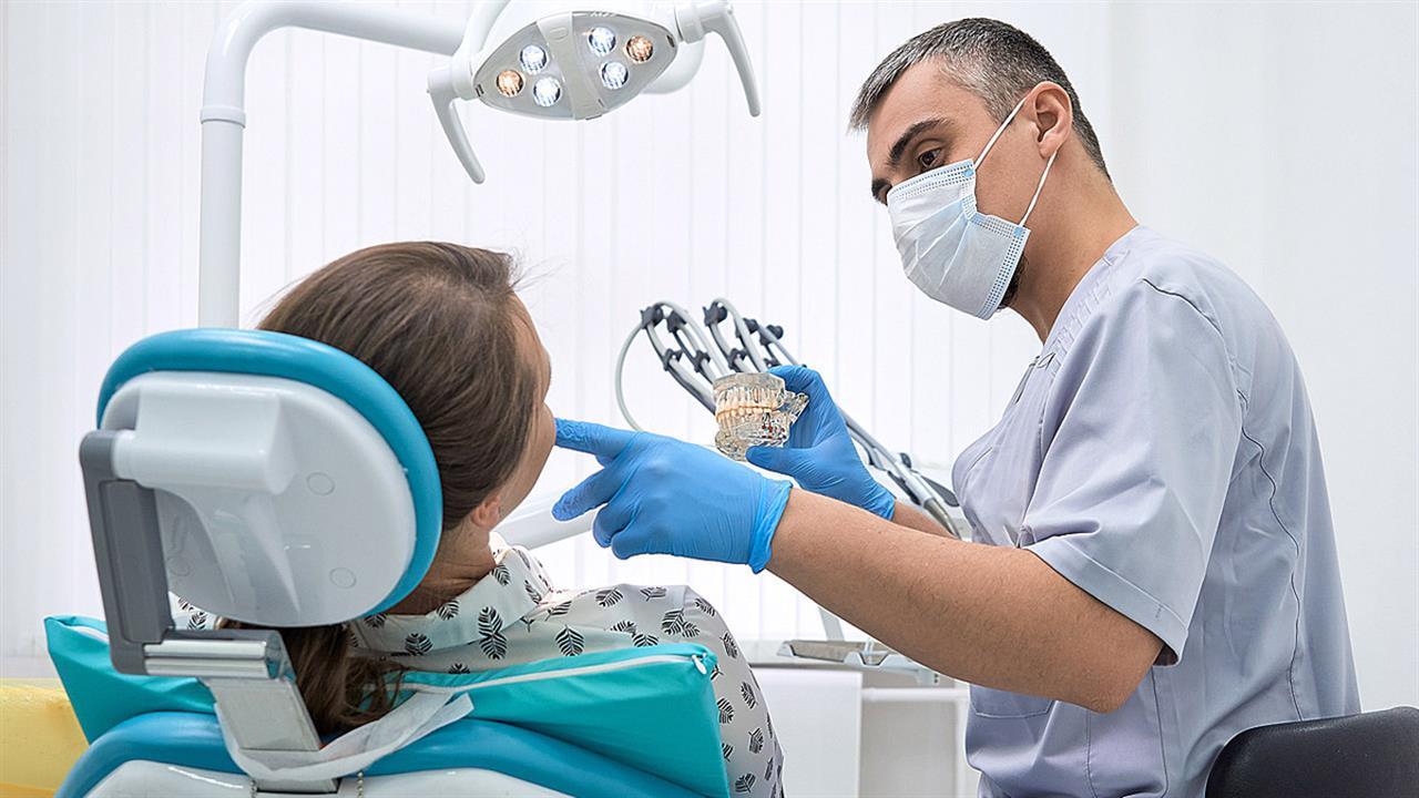 Οδοντιατρική Ομοσπονδία: 200 ευρώ σε κάθε οδοντίατρο στις πληγείσες περιοχές