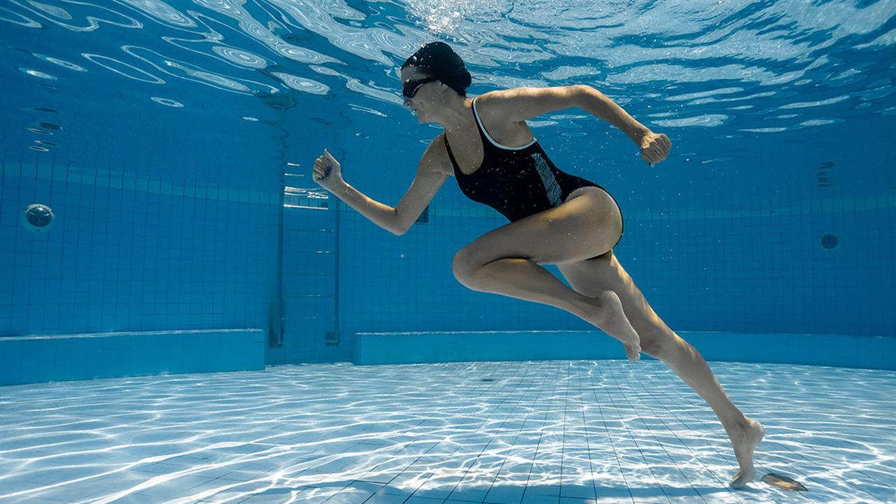 Άσκηση: Η HIIT στο νερό ενισχύει τη φόρμα ανθρώπων που δυσκολεύονται να ασκηθούν στη στεριά