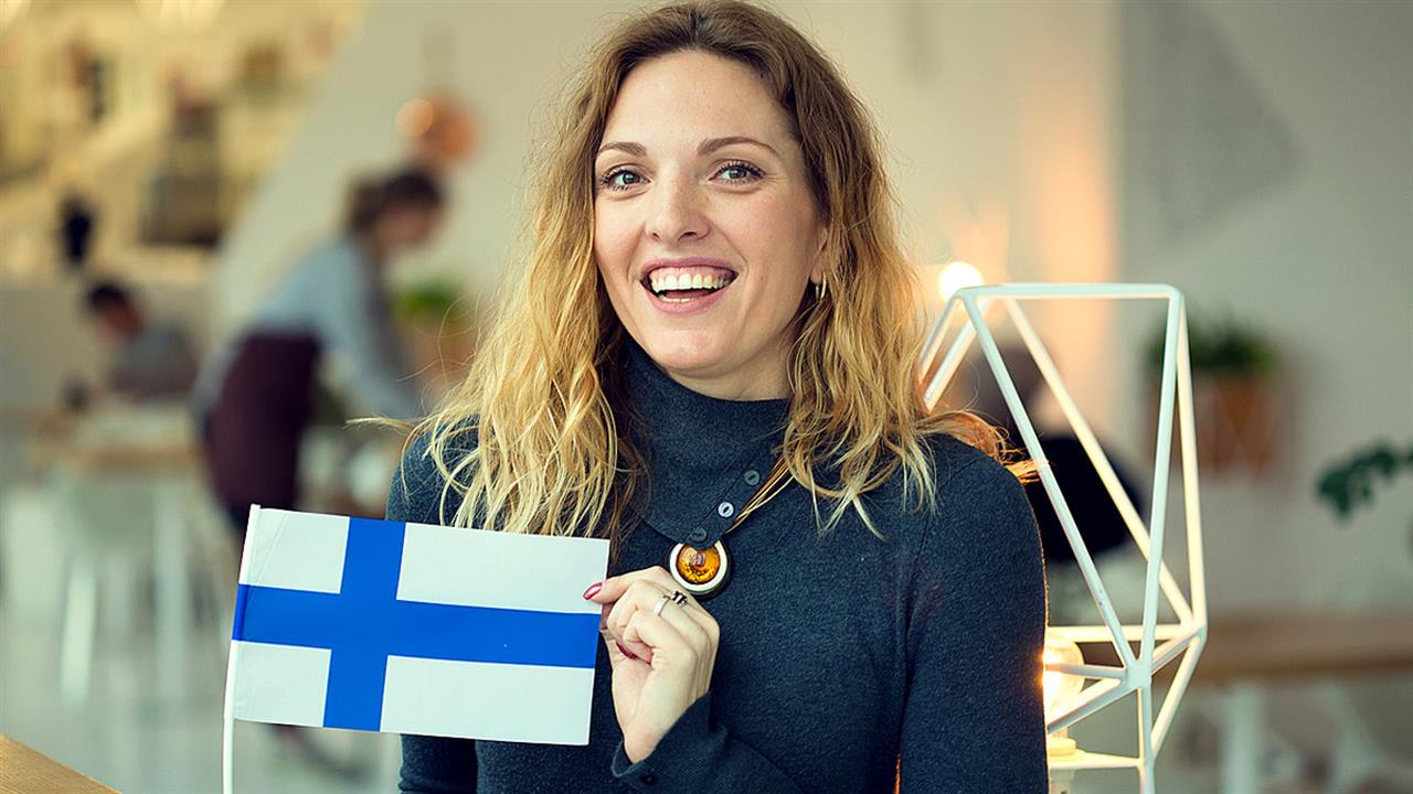 Ποιες είναι οι πιο ευτυχισμένες χώρες - Πού βρίσκεται η Ελλάδα