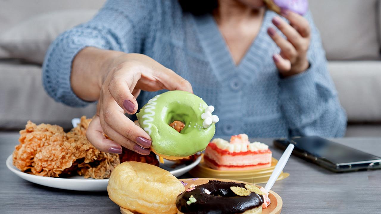 Τι συμβαίνει όταν τρώμε πολλή ζάχαρη