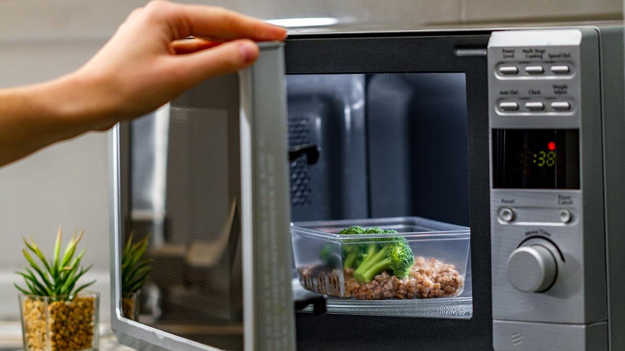 Είναι επικίνδυνοι οι φούρνοι μικροκυμάτων;
