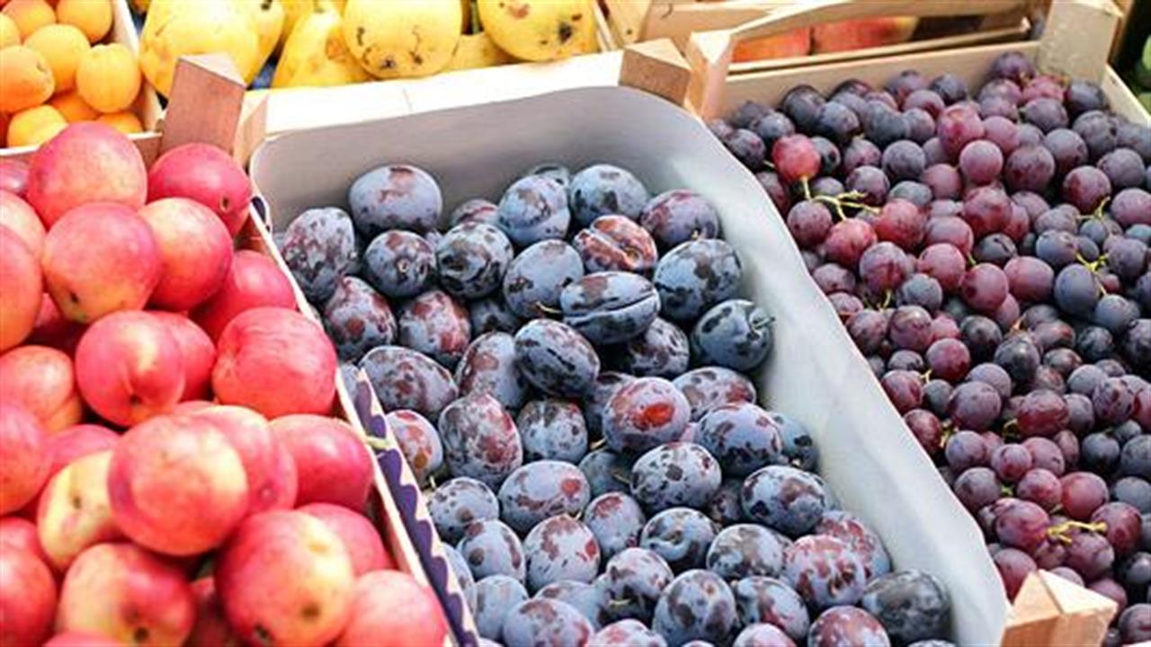 Πώς επιλέγουμε φρούτα στη λαϊκή αγορά