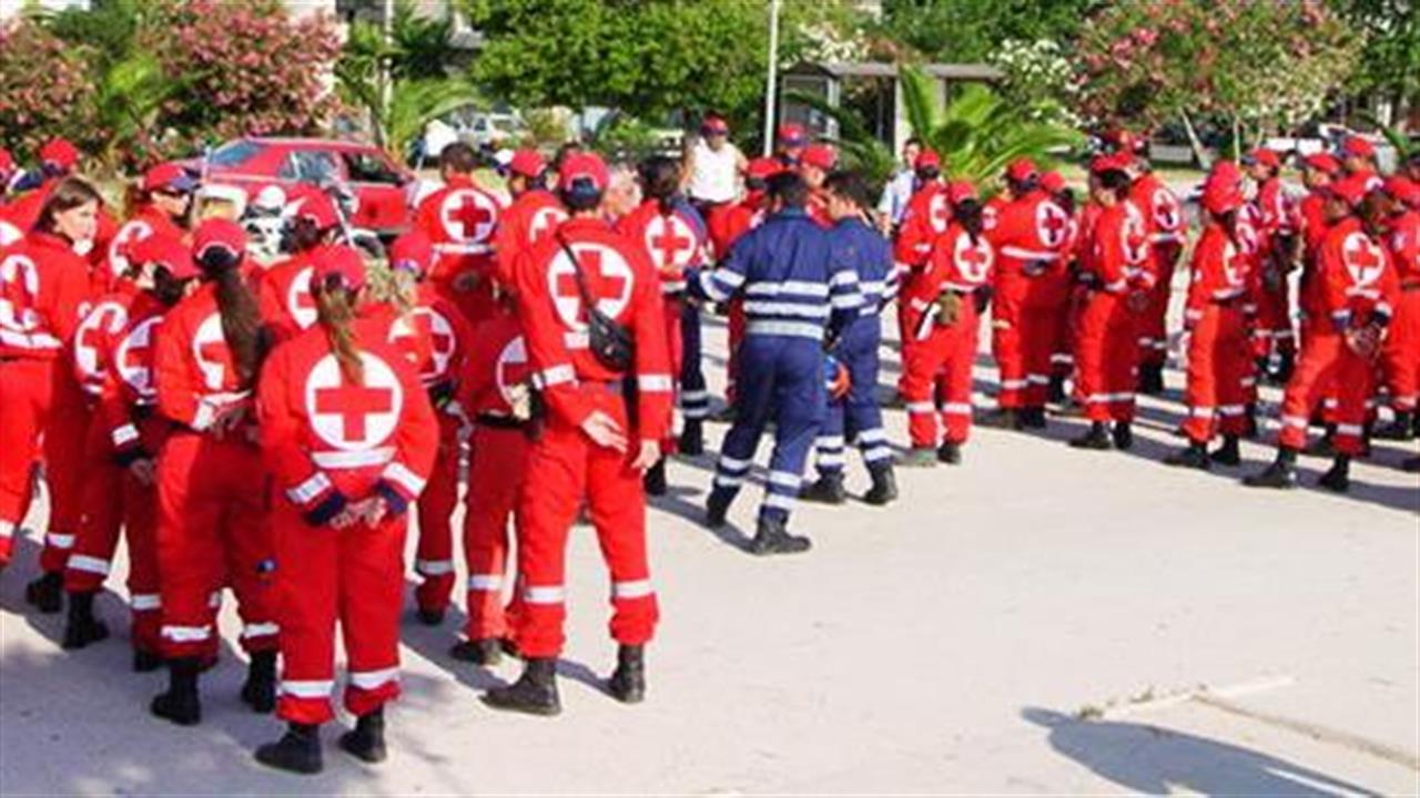 Ακέφαλος ο Ελληνικός Ερυθρός Σταυρός – απλήρωτοι οι εργαζόμενοι