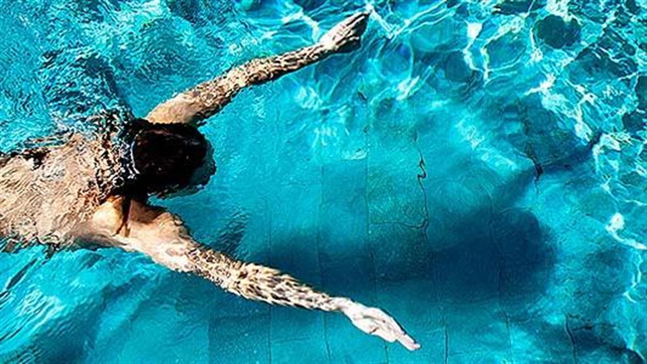 Εξωτερική ωτίτιδα: Τι να αποφύγετε για να μη νοσήσετε από τη νόσο του κολυμβητή;