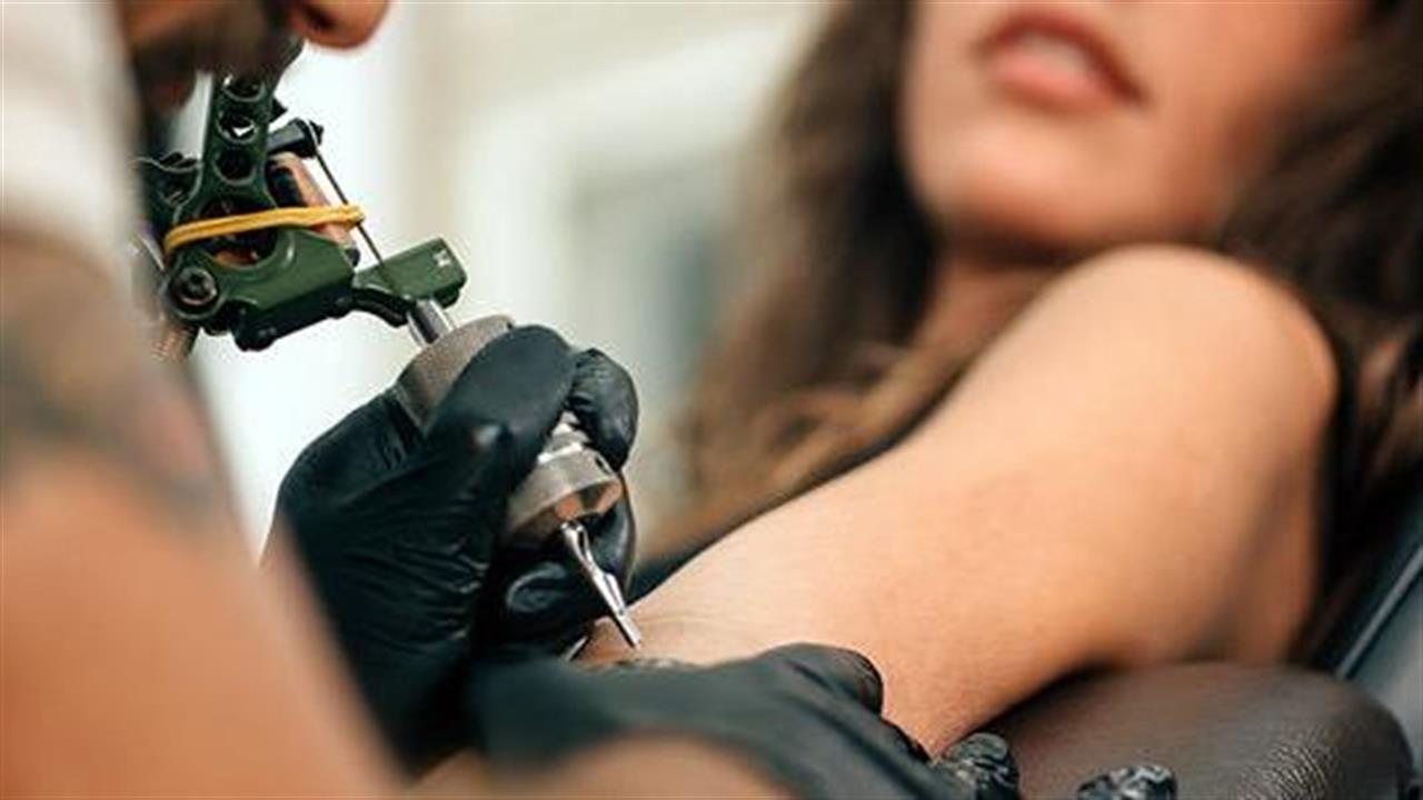 Οι έφηβοι πρέπει να ενημερώνονται για τις συνέπειες των τατουάζ