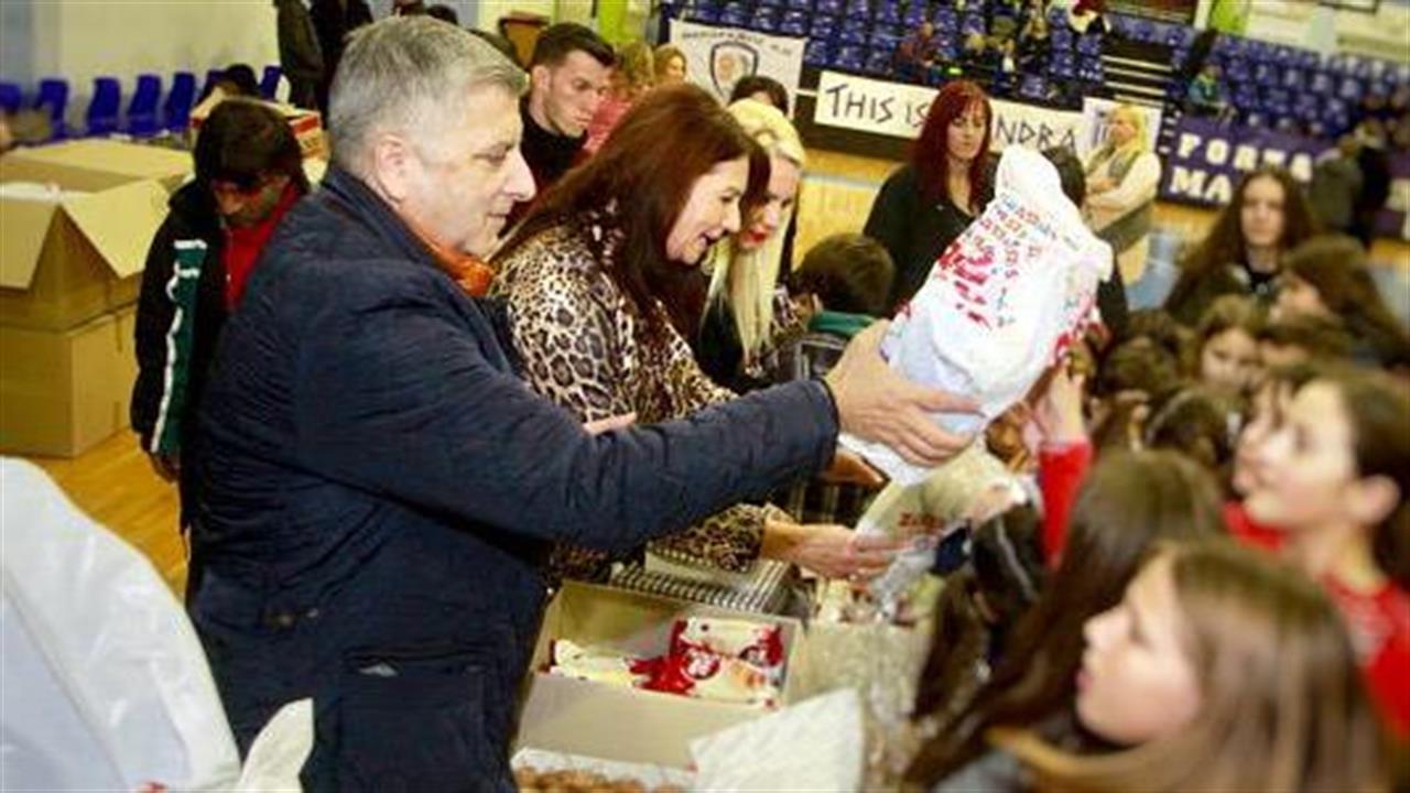 Ο ΙΣΑ διοργάνωσε Πρωτοχρονιάτικη εορτή, για τα παιδιά των κατοίκων της Μάνδρας