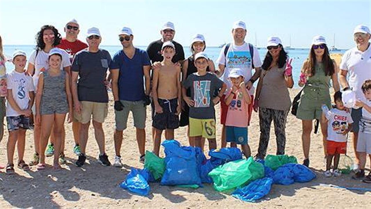 Η Merck συμμετέχει ενεργά στον Παγκόσμιο Εθελοντικό Καθαρισμό Ακτών 2018