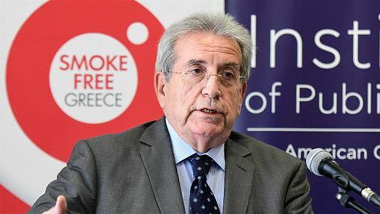 Σταθερή μείωση του καπνίσματος στην Ελλάδα