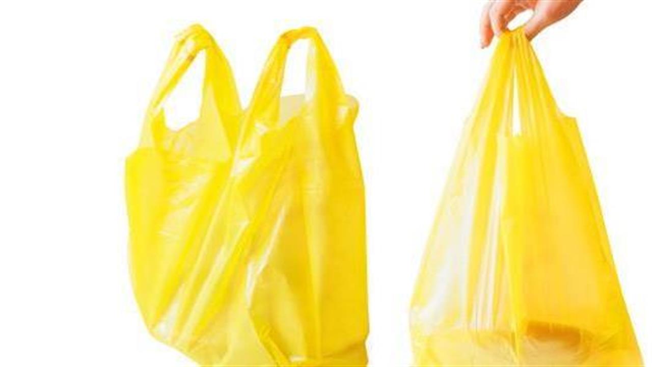 Κάθετη μείωση στη χρήση πλαστικής λεπτής σακούλας στα σούπερ μάρκετ
