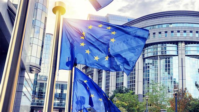 Οι ευρωβουλευτές φέρνουν ένα βήμα πιο κοντά το σχέδιο ανάκαμψης από την πανδημία