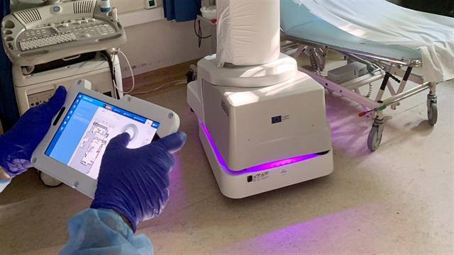 Το ρομπότ απολύμανσης Ελπίδα ήρθε στο Γ.Ν.Α. Η ΕΛΠΙΣ