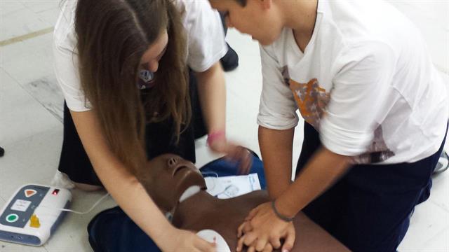 Επιτακτική η ανάγκη θεσμοθέτησης της διδασκαλίας  ΚΑΡΠΑ και Βασικής Υποστήριξης ζωής στους μαθητές