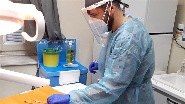 Πρόγραμμα Προληπτικής Οδοντιατρικής για τα άπορα παιδιά της Αθήνας