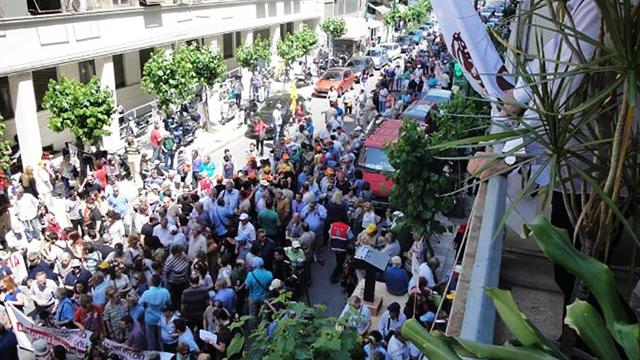 Αντιδρούν στον υποχρεωτικό εμβολιασμό γιατροί και εργαζόμενοι στα νοσοκομεία