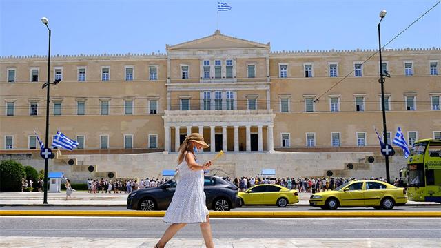 Οδηγίες Ιατρικού Συλλόγου Αθήνας για την προστασία από τις επιπτώσεις του καύσωνα