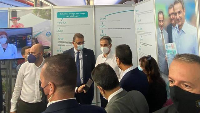 85η ΔΕΘ: Ο Πρωθυπουργός στον Ιατρικό Σύλλογο και η προφητική φωτογραφία