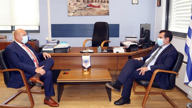 Επίσκεψη Υπουργού Υγείας στο ΕΚΑΒ-ΚΕΠΥ