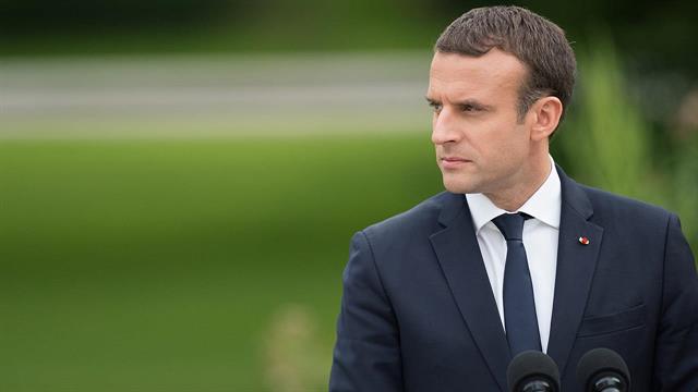 Μακρόν: Το δημόσιο σύστημα υγείας της Γαλλίας θα αποζημιώνει συνεδρίες ψυχοθεραπείας