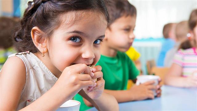 Πόσο συχνά δίνονται ανθυγιεινές τροφές στους παιδικούς σταθμούς - Συστάσεις υπουργείου Υγείας [εγκύκλιος]