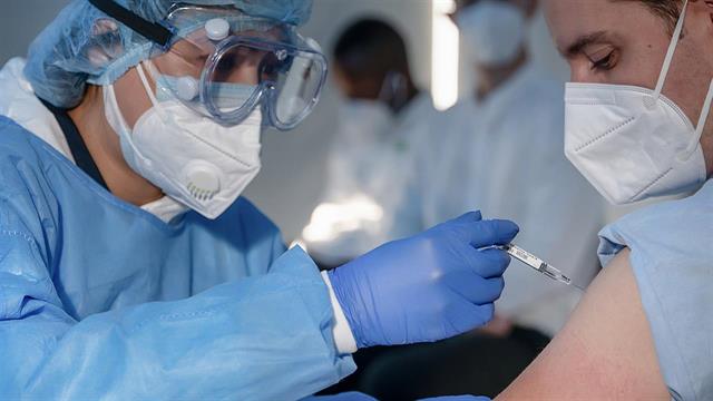 Πόσοι υγειονομικοί έκαναν το εμβόλιο κατά της εποχικής γρίπης [γραφήματα]