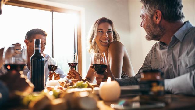 Έρευνα για τις συνήθειες διατροφής και εστίασης σε 22 χώρες- Τι άλλαξε στην Ελλάδα