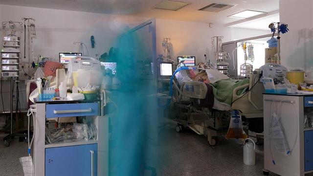 67 νέοι θάνατοι -  6.801 νέες λοιμώξεις από κορωνοϊό