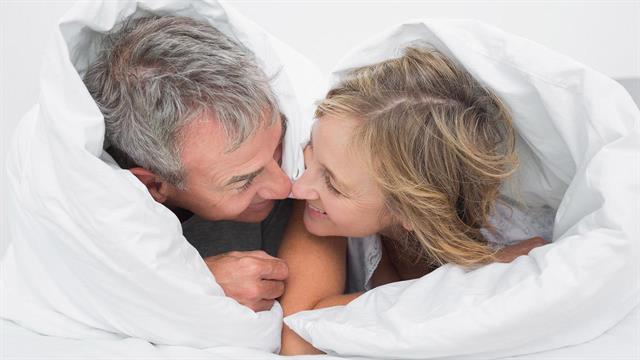 Μελέτη: Καλύτερο σεξ μετά τα 50