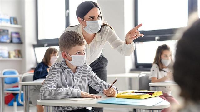 Ε.Σ.Α.μεΑ.: Προβλήματα και ταλαιπωρία για τους εκπαιδευτικούς ΑμεΑ